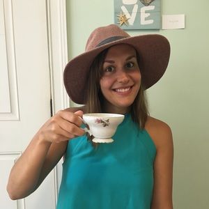 Meet your Posher, Amanda